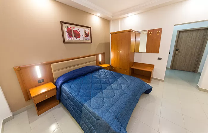 Western Star - Family room 3.jpg